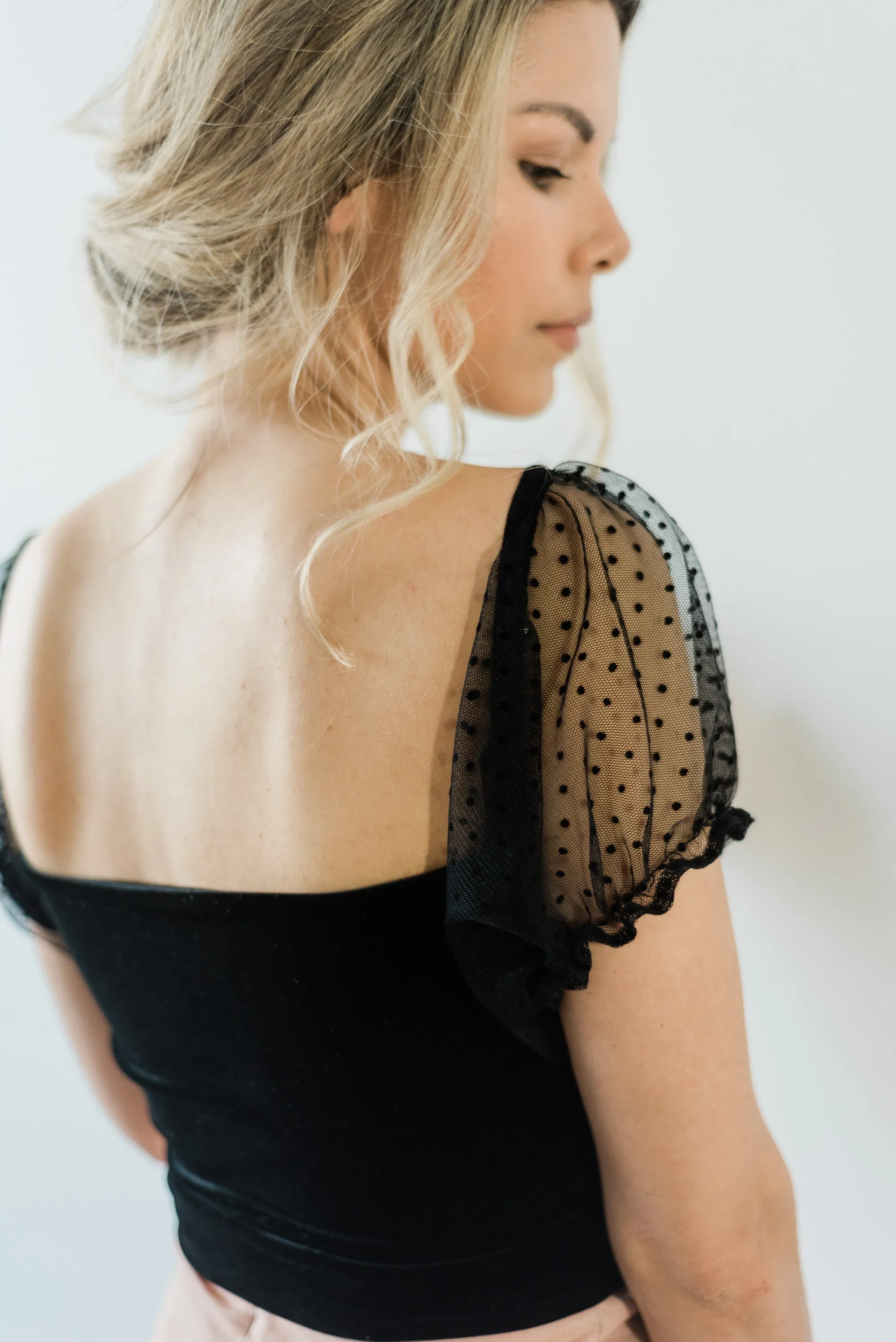 Ella Polka Dot Puff Sleeve Crop